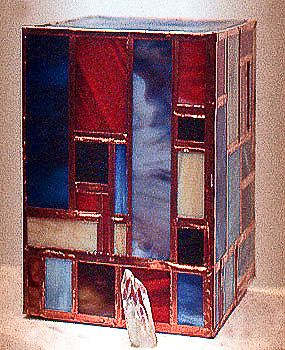 020 - Glass, copper, marble. 20 x 20 x 30 cm. Halogen light, 30 w.